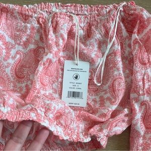 NWT Bodyglove crop top